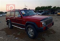 جیپ گراند شیرۆکی